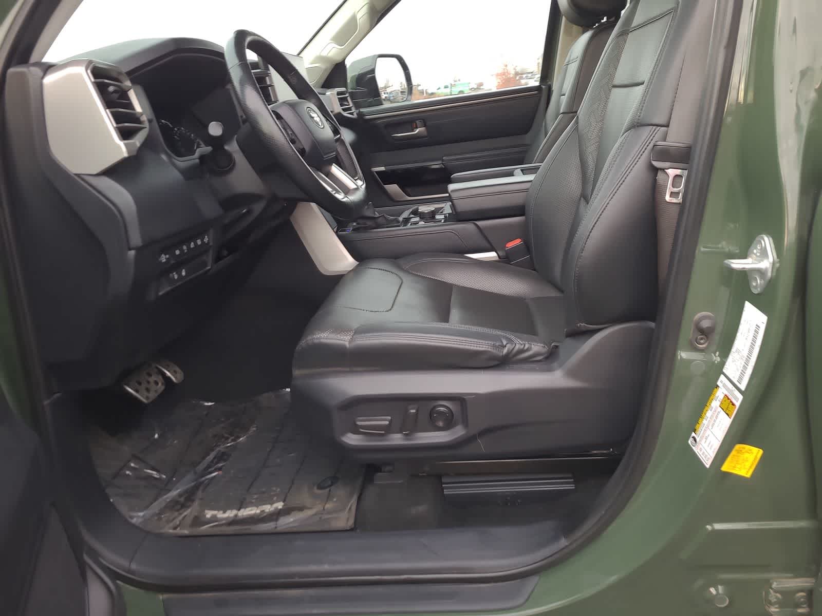 Thumbnail: 2022 Toyota Tundra - 19