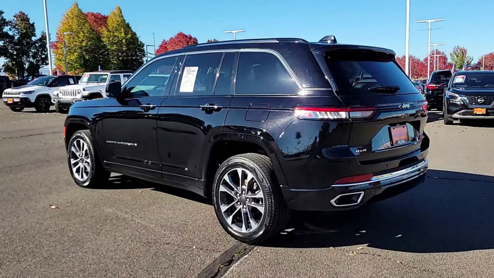 Thumbnail: 2023 Jeep Grand Cherokee - 6