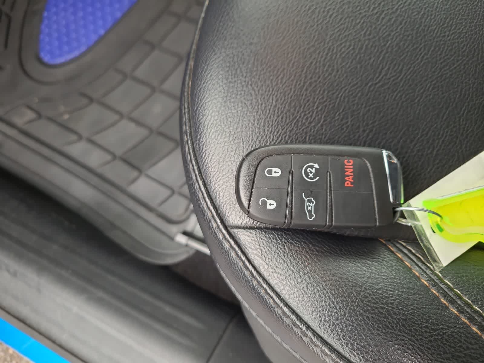 Thumbnail: 2018 Jeep Compass - 28