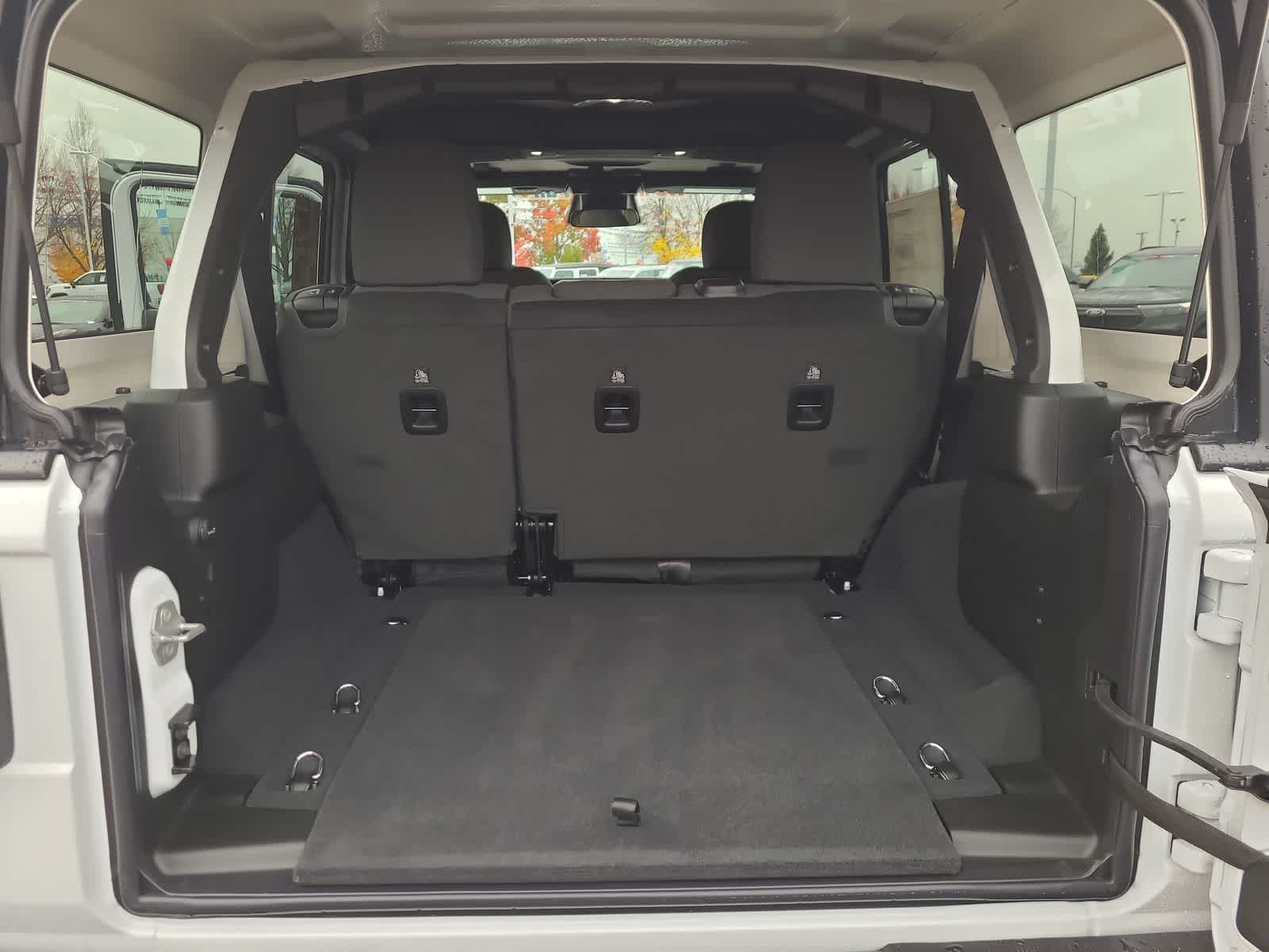 Thumbnail: 2026 Jeep Wrangler - 27