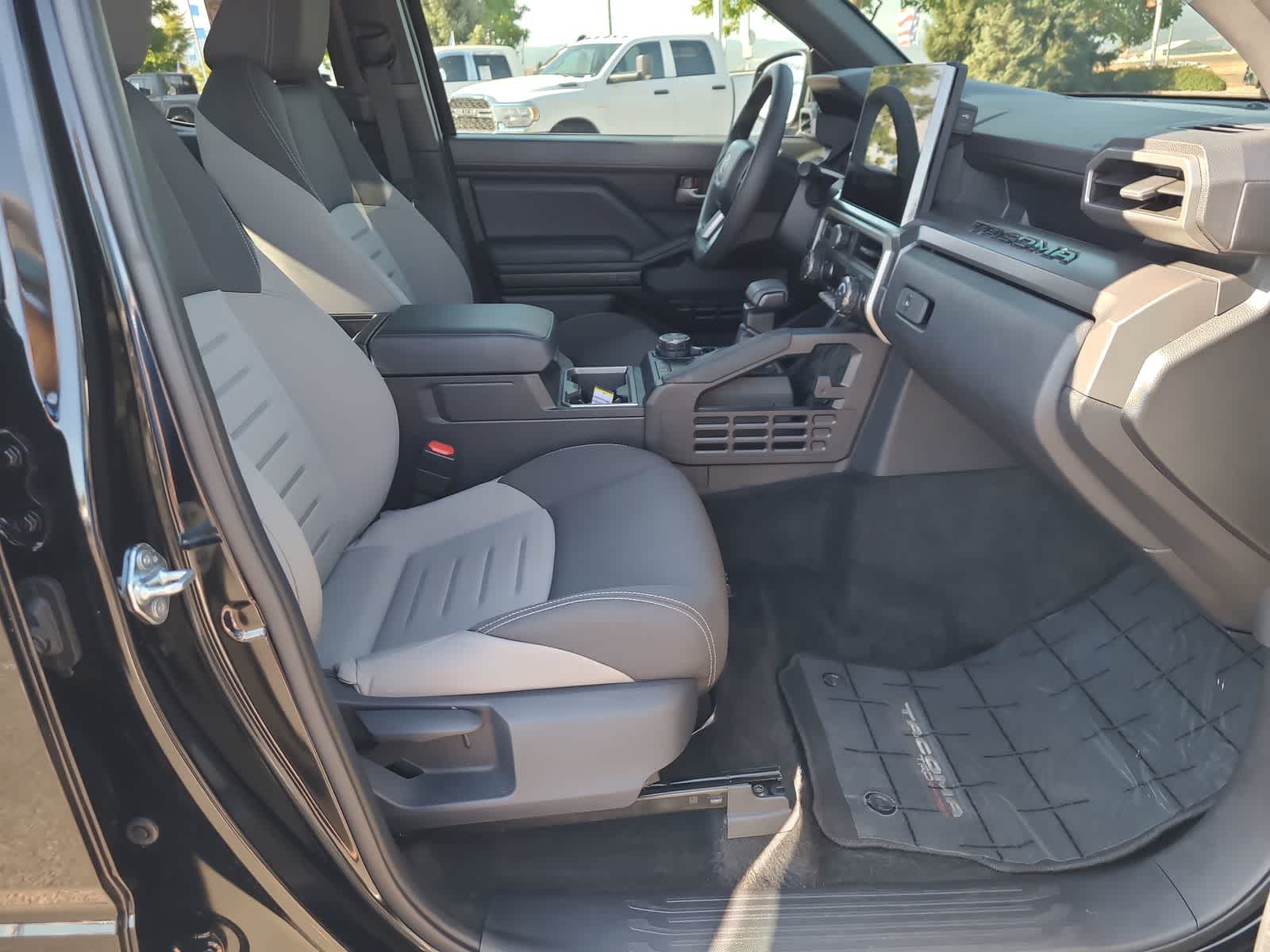 Thumbnail: 2024 Toyota Tacoma - 22