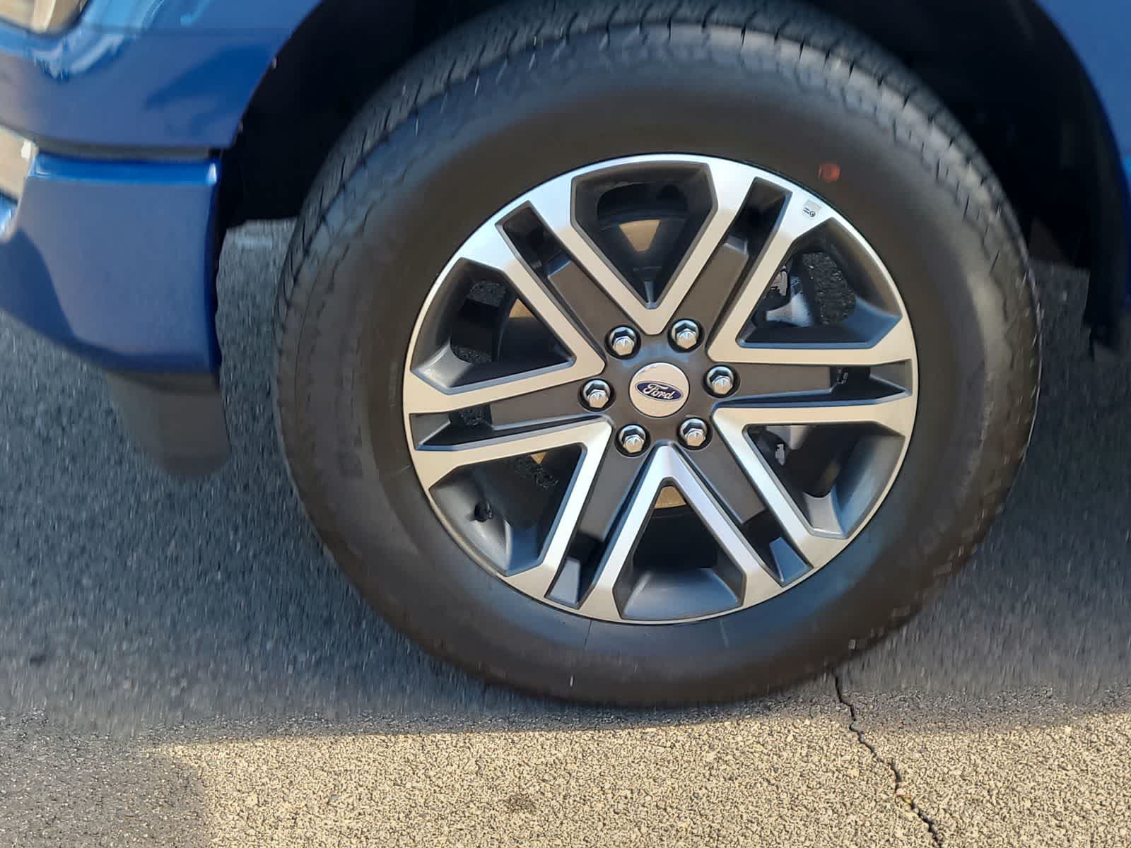 Thumbnail: 2023 Ford F-150 - 16