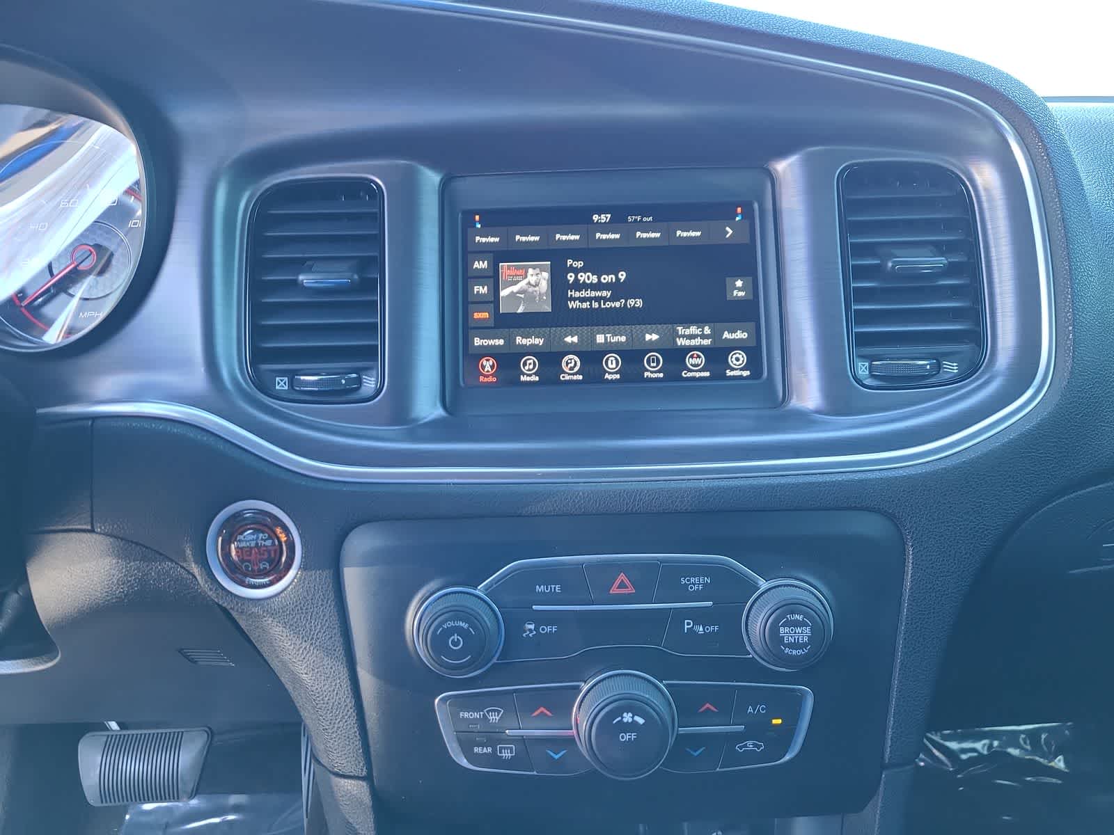 Thumbnail: 2018 Dodge Charger - 24