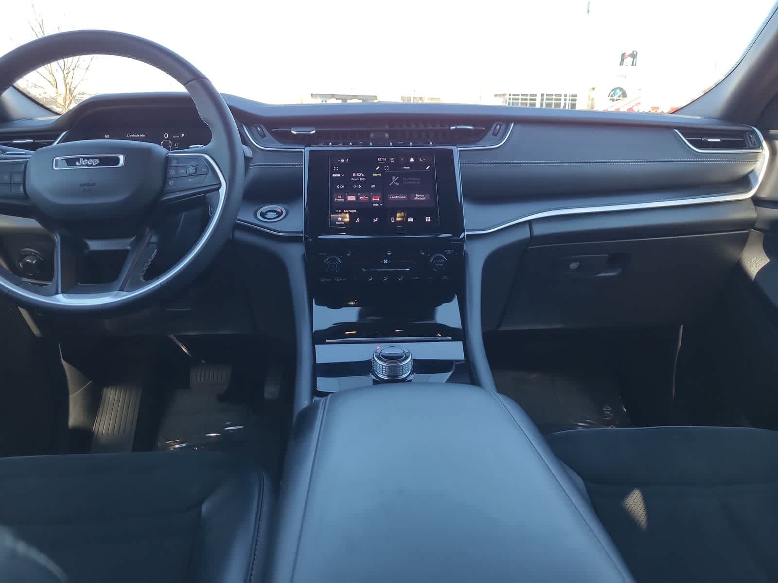 Thumbnail: 2024 Jeep Grand Cherokee L - 18