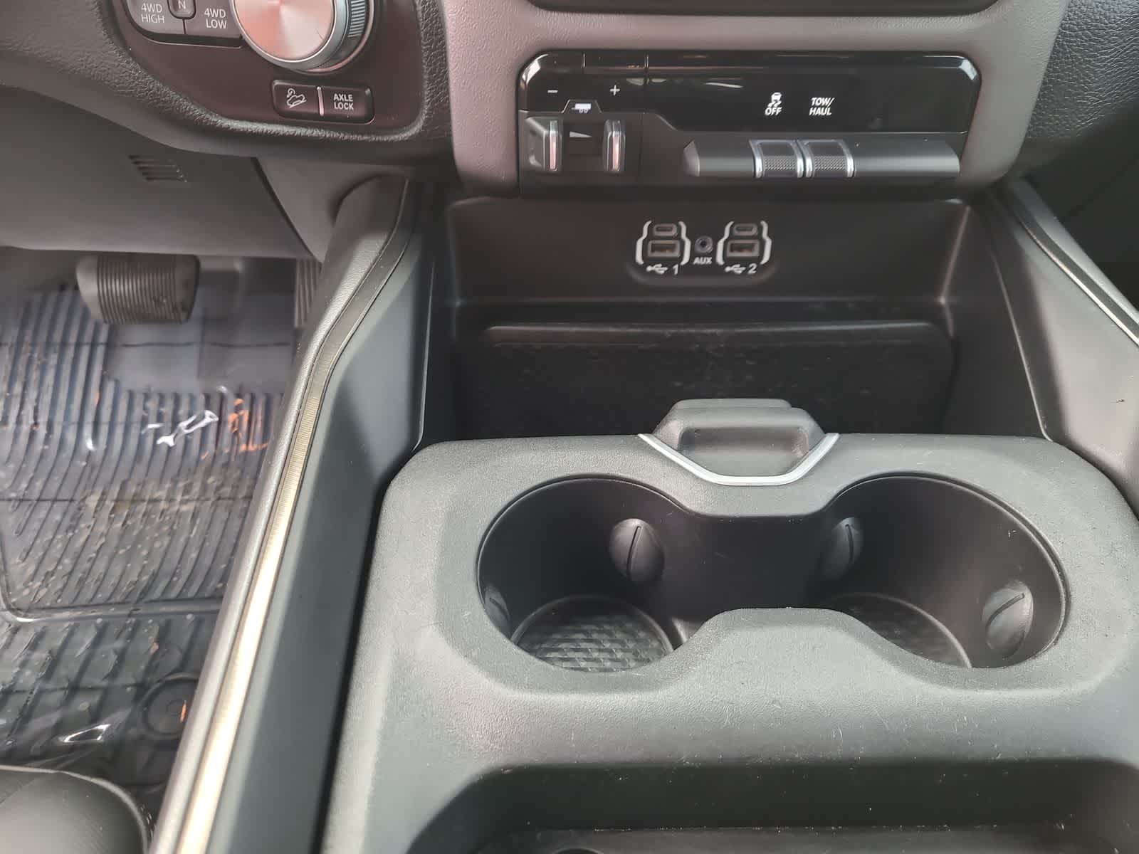 Thumbnail: 2020 RAM 1500 - 25