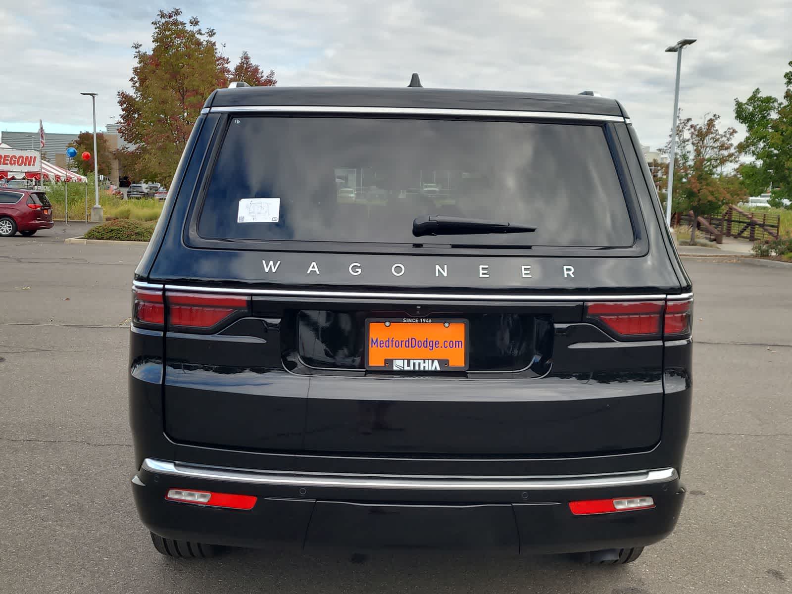 Thumbnail: 2025 Jeep Wagoneer - 13