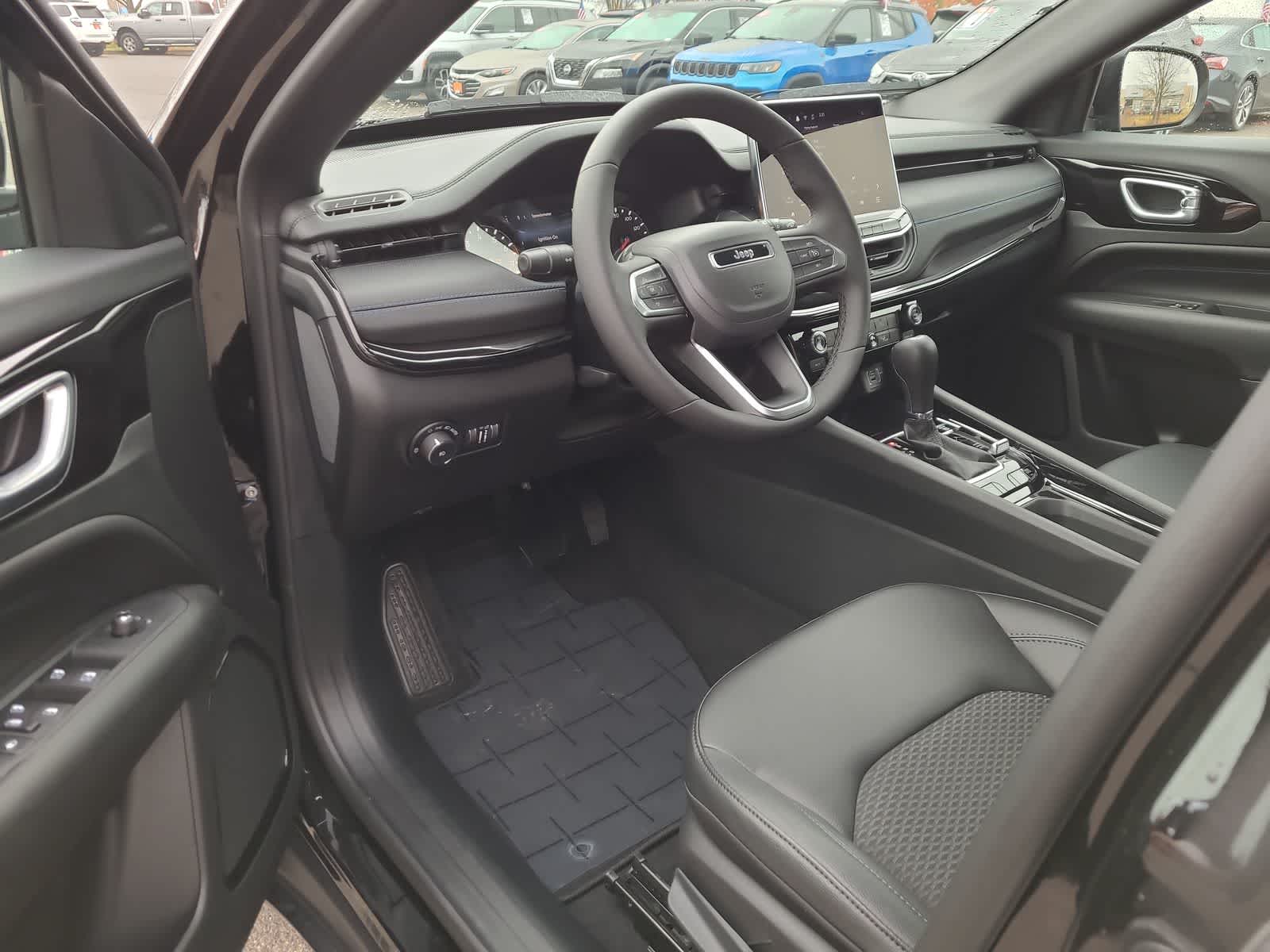 Thumbnail: 2026 Jeep Compass - 10