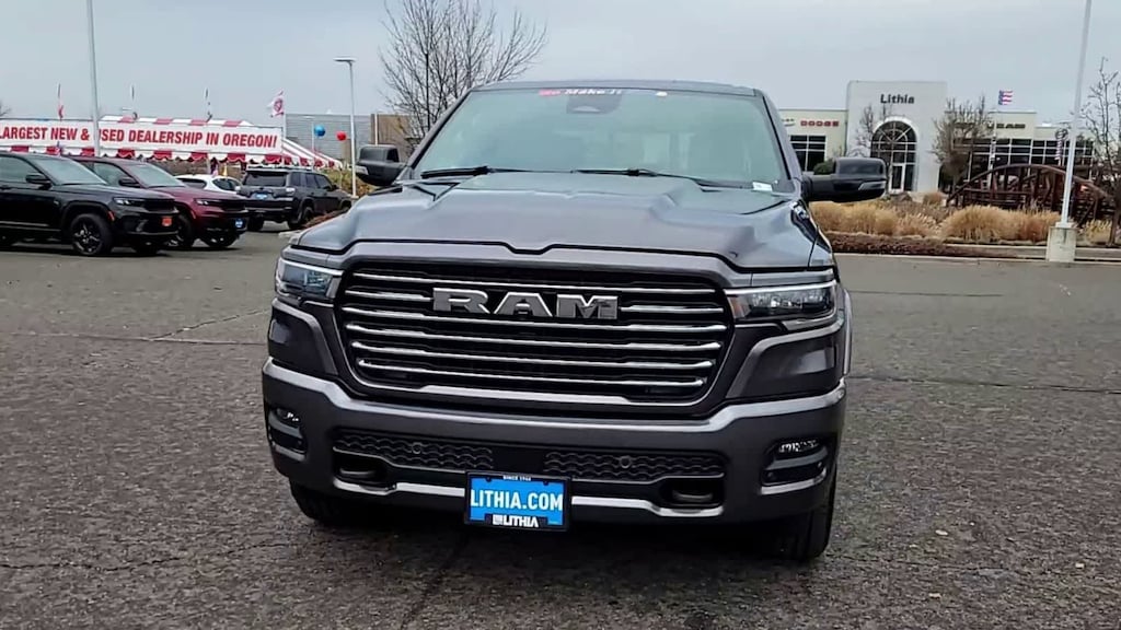 New 2026 Ram 1500 LARAMIE CREW CAB 4X4 5'7 BOX Pickup