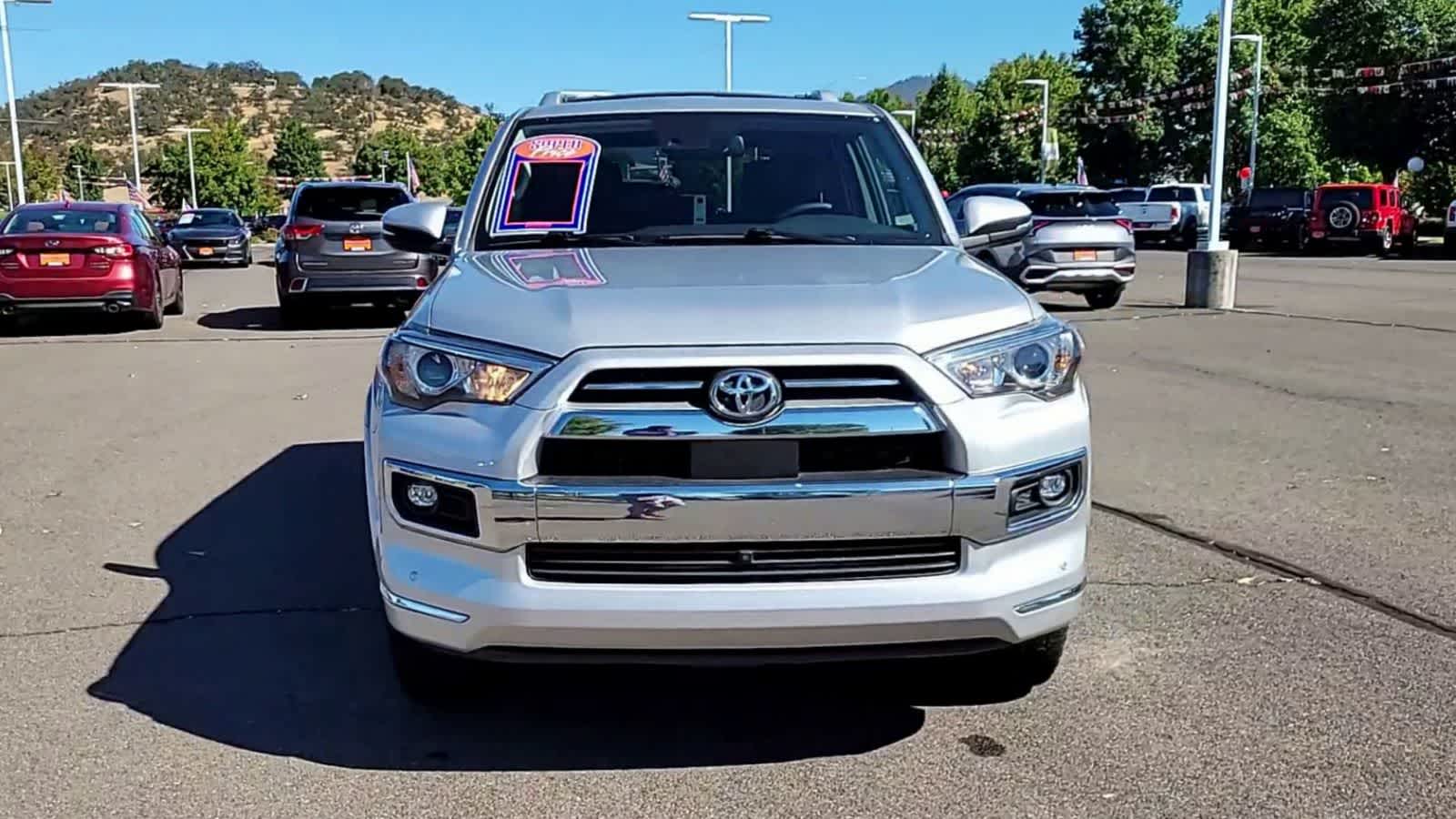 Thumbnail: 2022 Toyota 4Runner - 3