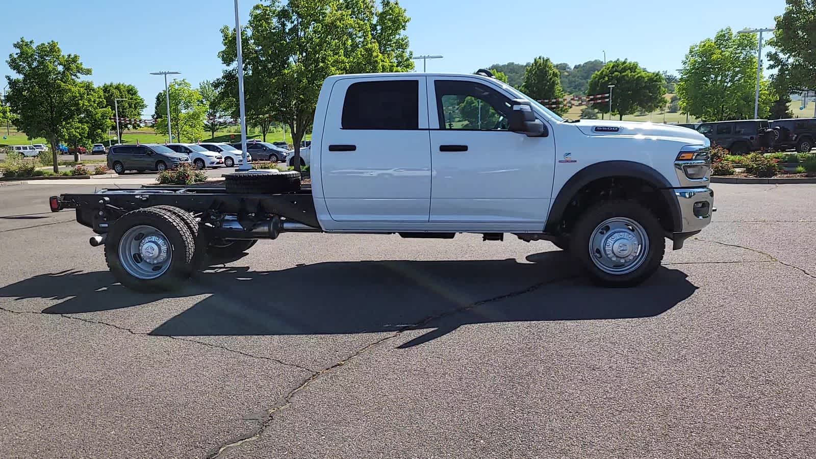 Thumbnail: 2025 RAM 5500 - 9