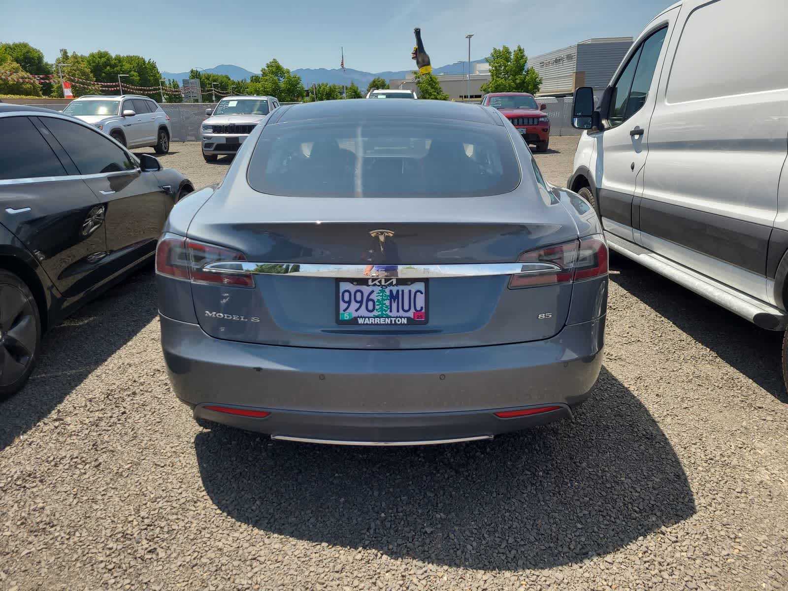 Thumbnail: 2014 Tesla Model S - 4