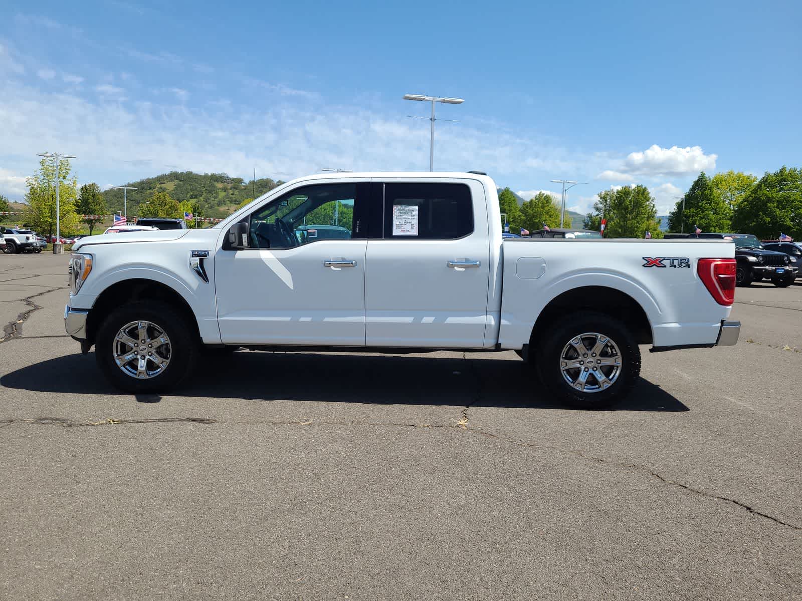 Thumbnail: 2022 Ford F-150 - 11