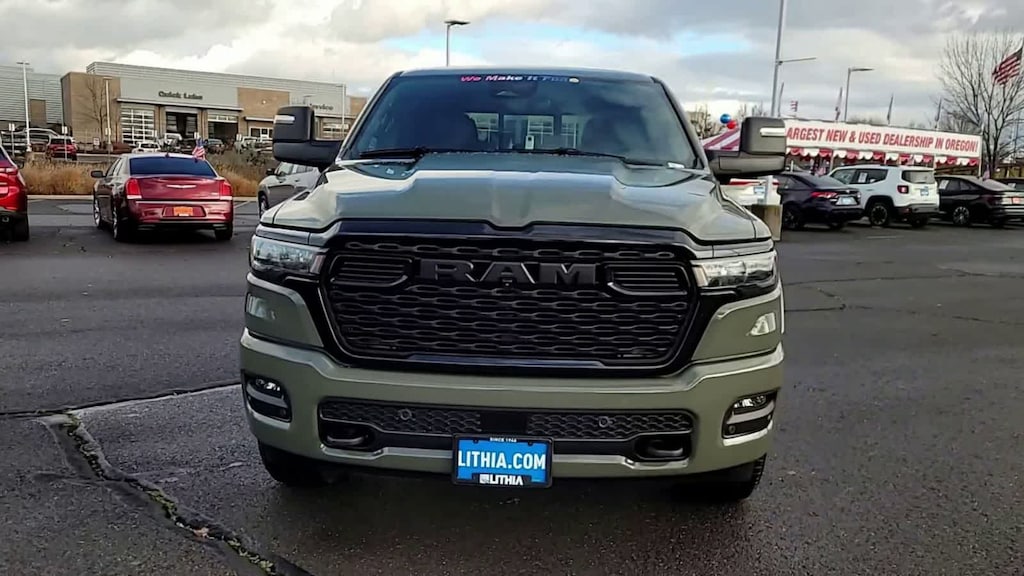 New 2026 Ram 1500 BIG HORN CREW CAB 4X4 5'7 BOX Pickup