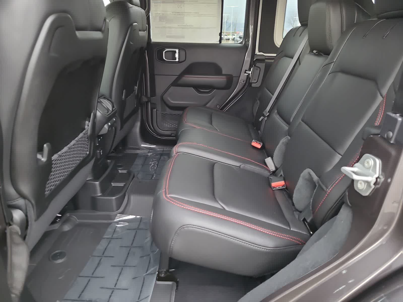 Thumbnail: 2025 Jeep Wrangler - 21