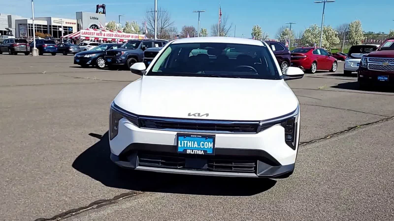 Thumbnail: 2025 Kia K4 - 3