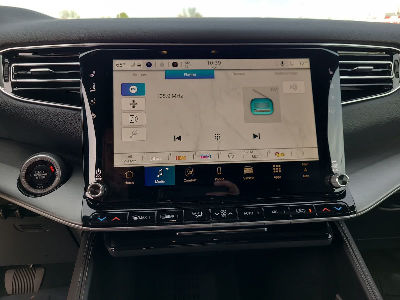 Thumbnail: 2026 Jeep Grand Wagoneer - 24