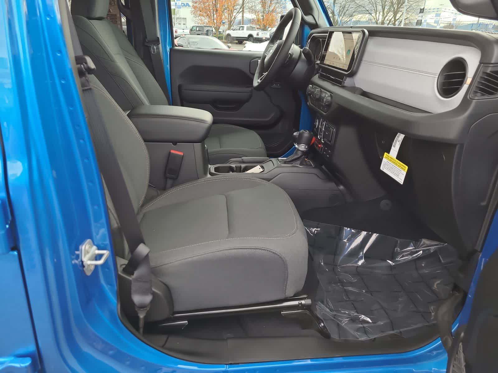 Thumbnail: 2026 Jeep Wrangler - 22