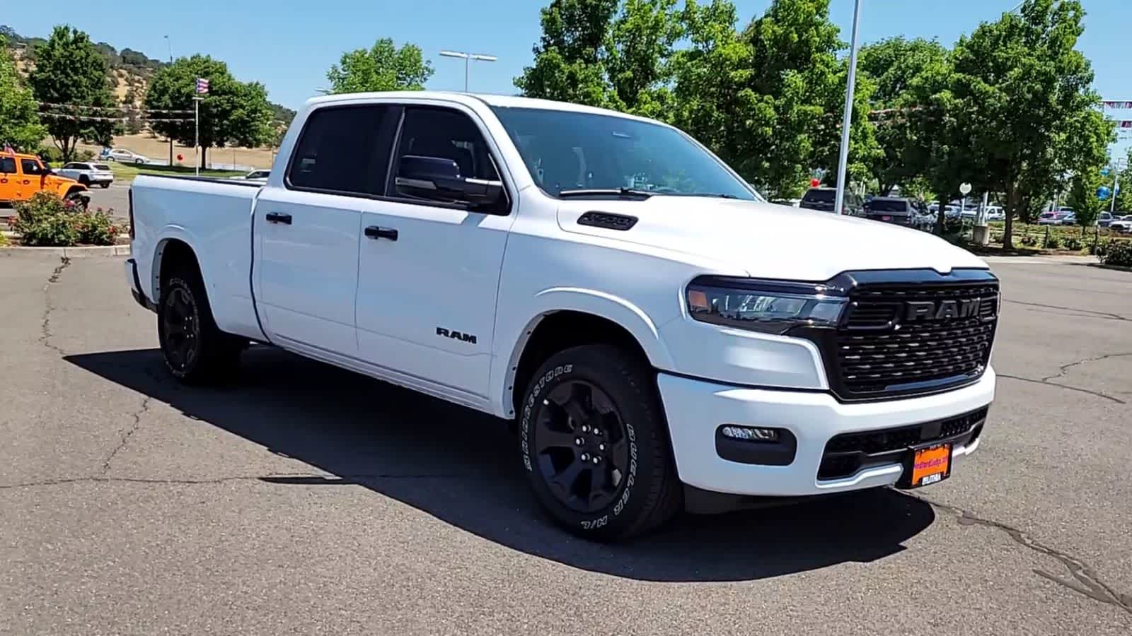 Thumbnail: 2025 RAM 1500 - 2