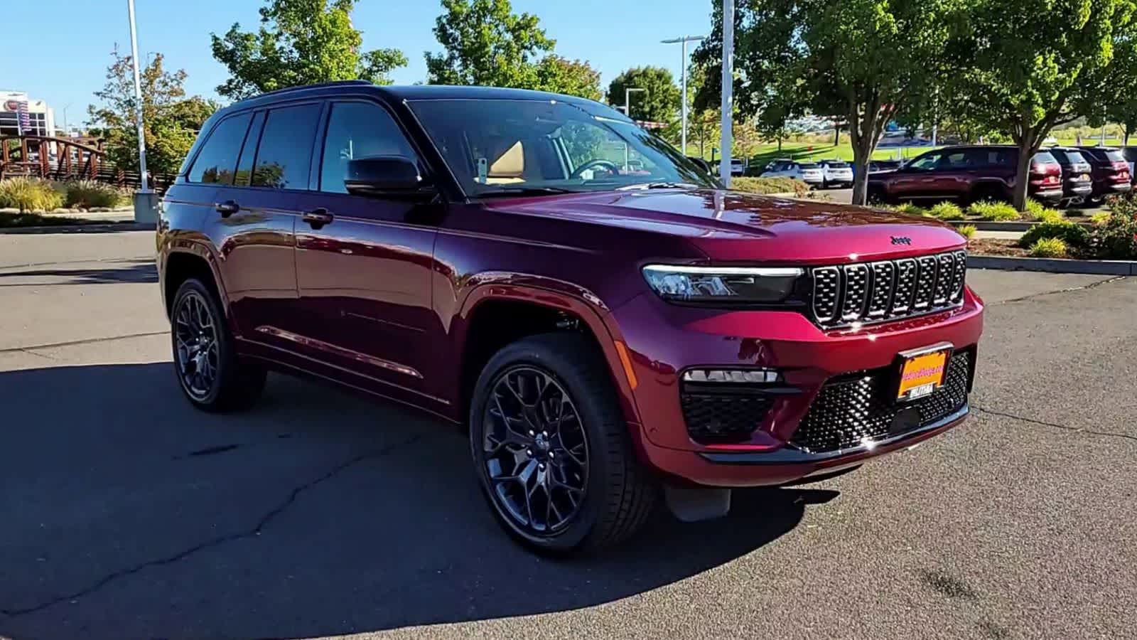 Thumbnail: 2025 Jeep Grand Cherokee - 2