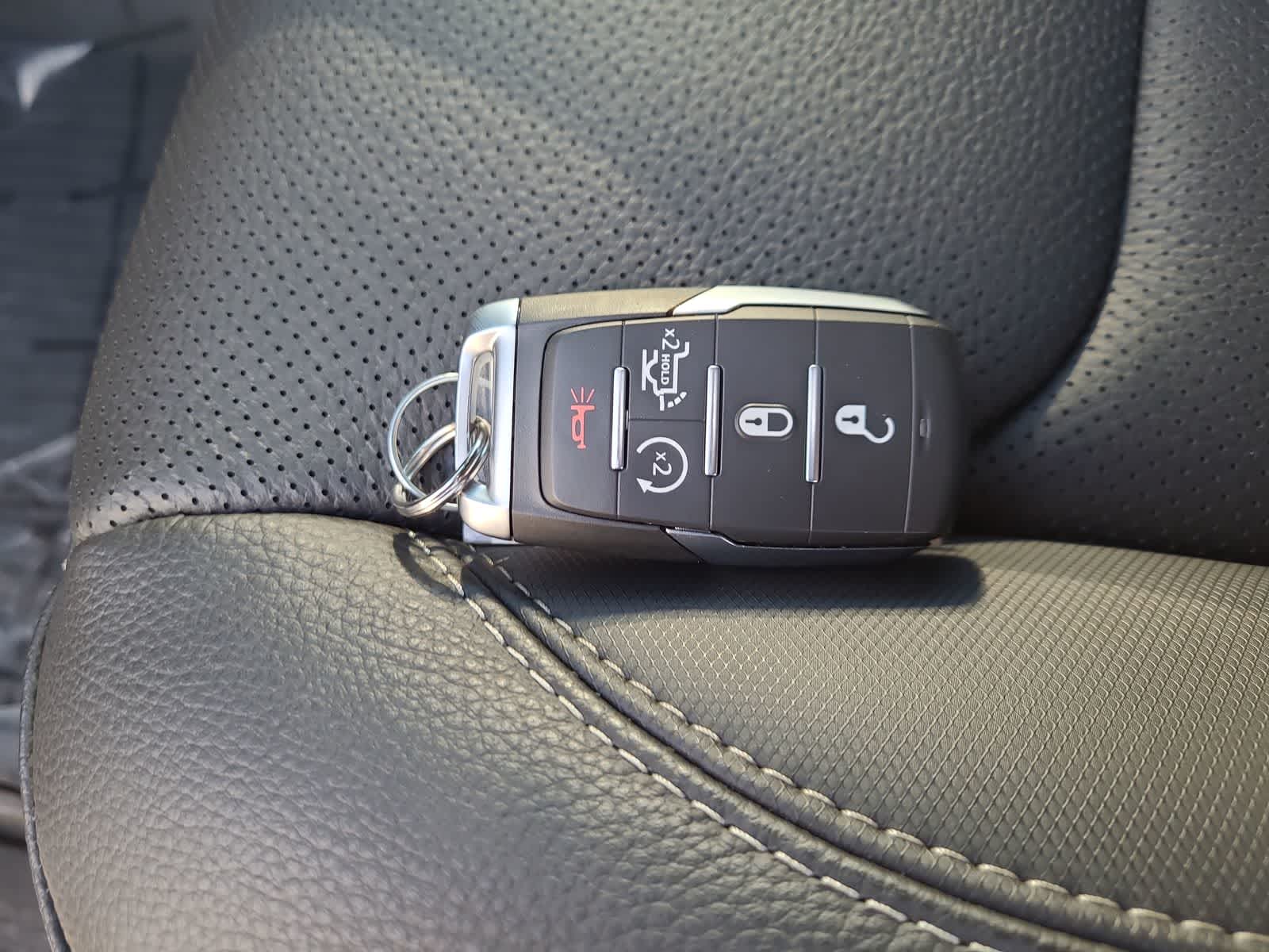 Thumbnail: 2026 RAM 1500 - 28