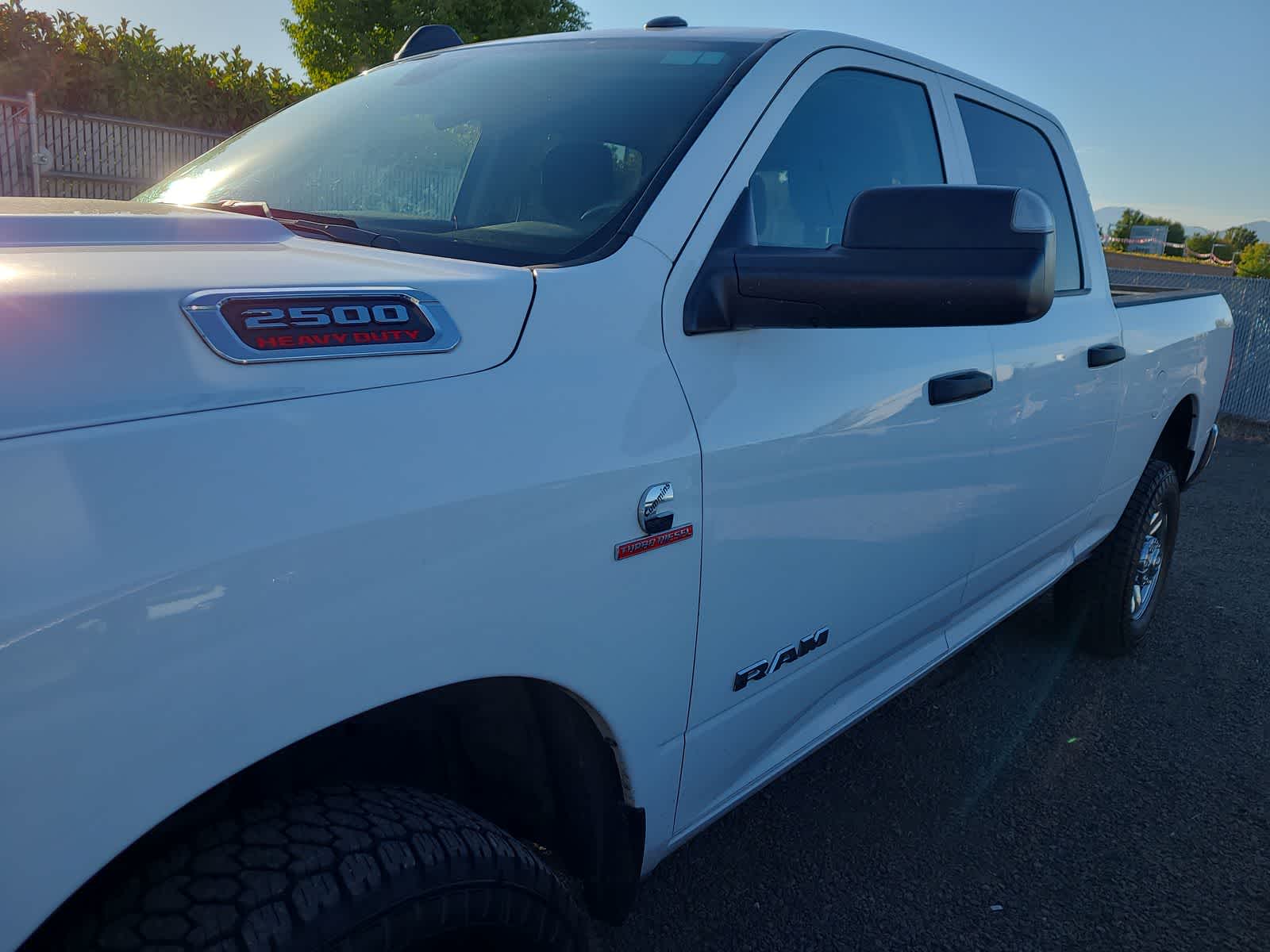 2020 Ram 2500 Tradesman photo 2