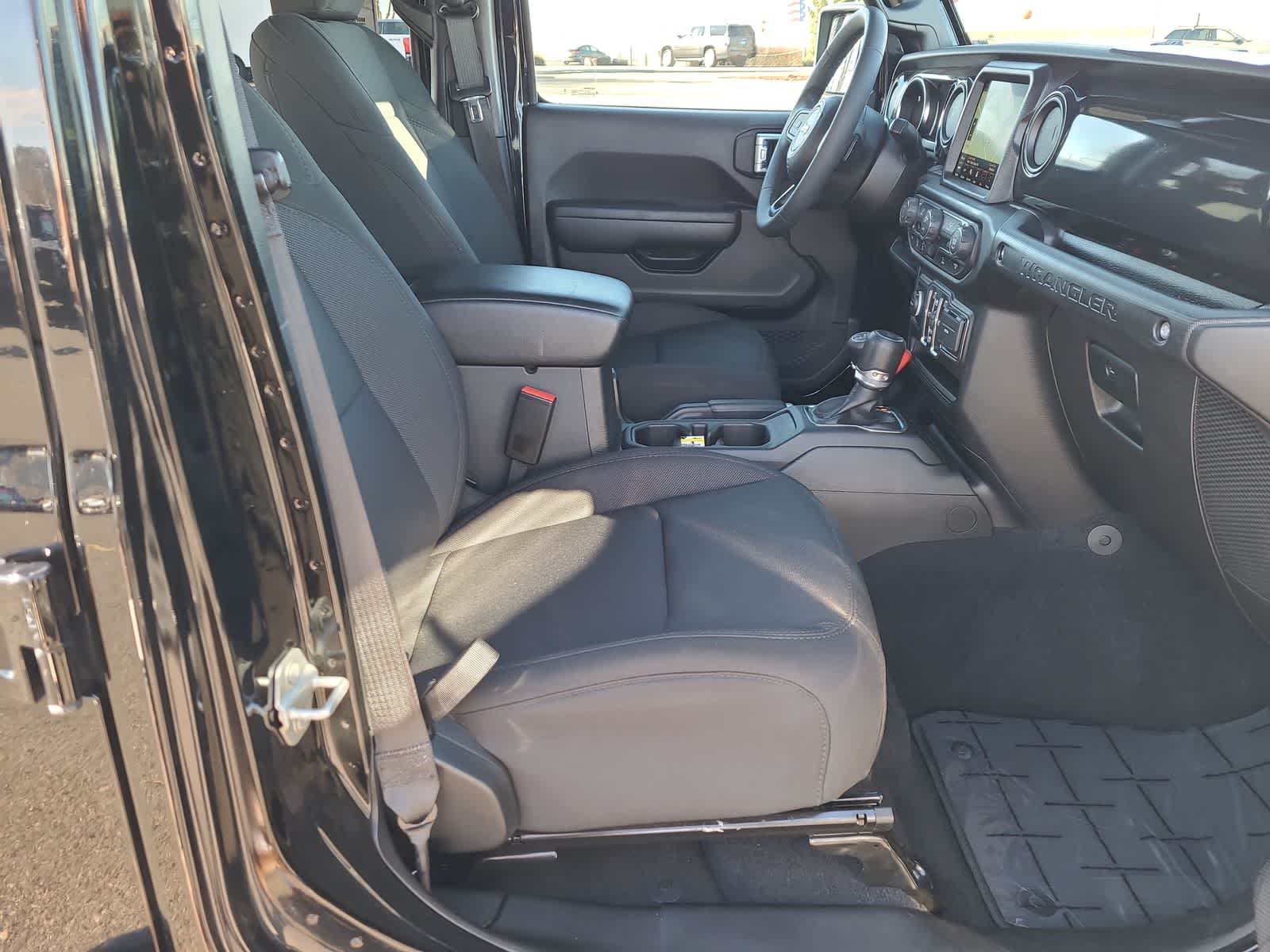 Thumbnail: 2023 Jeep Wrangler - 22