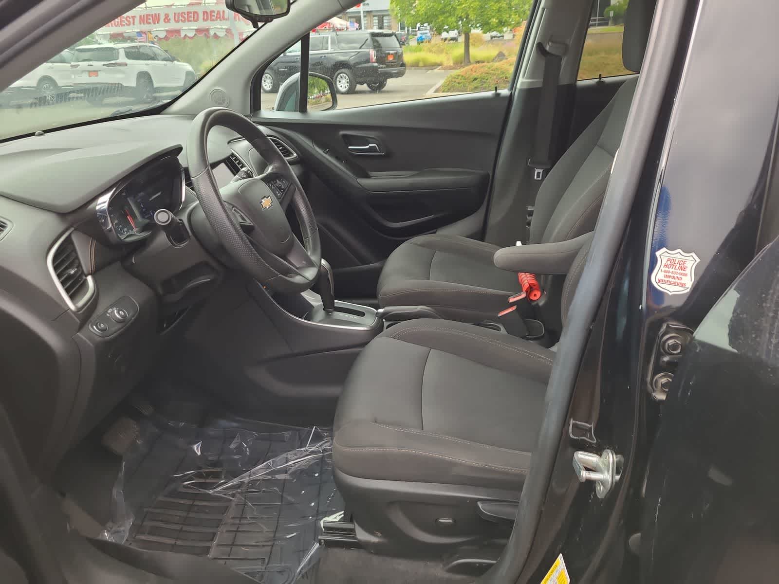 Thumbnail: 2020 Chevrolet Trax - 19