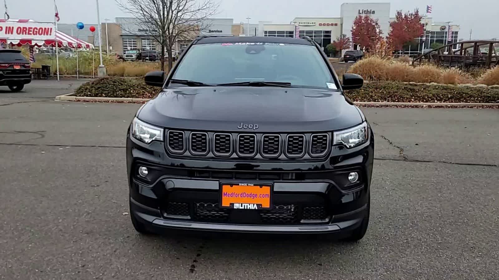 Thumbnail: 2026 Jeep Compass - 3