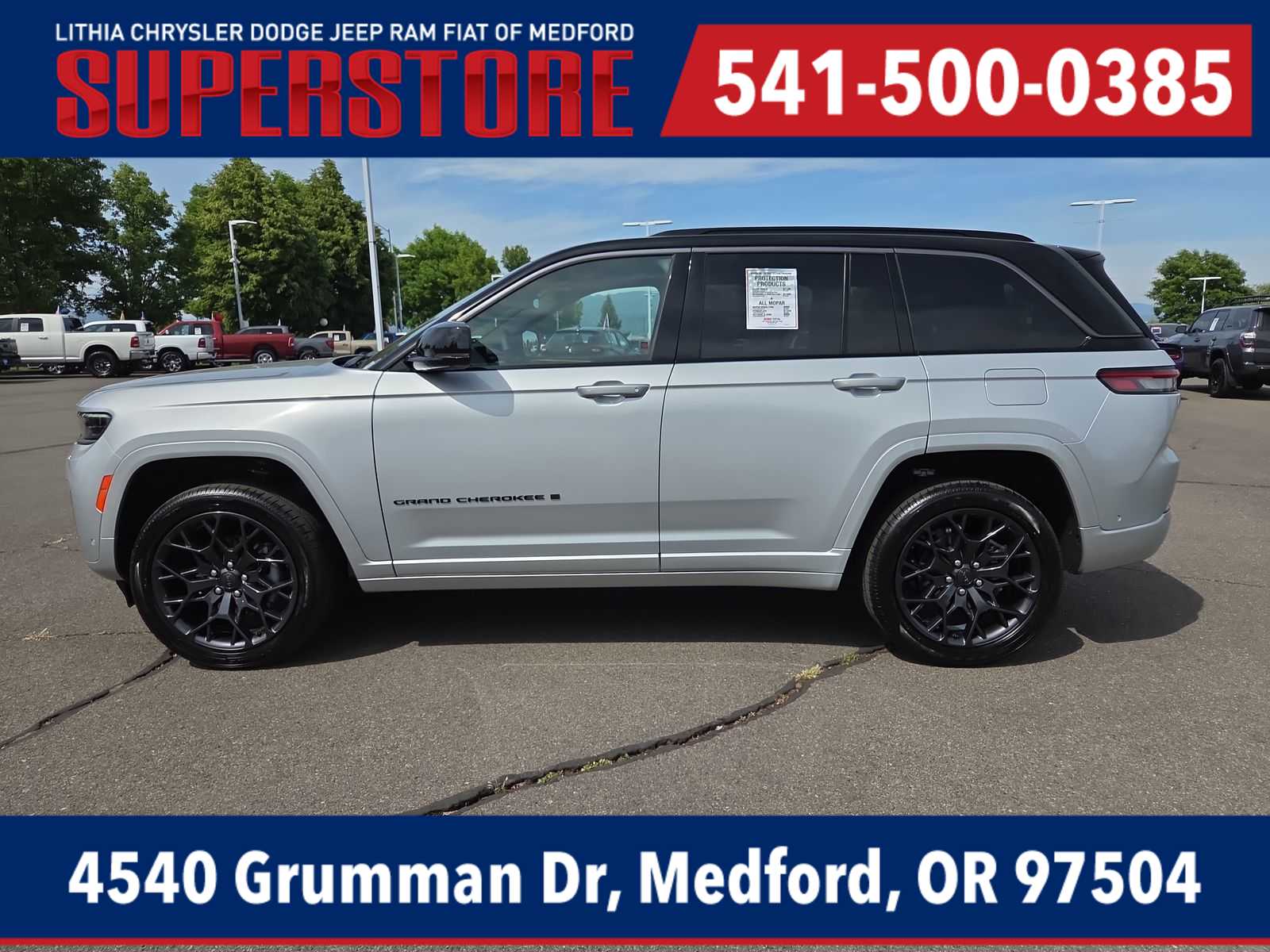 Thumbnail: 2026 Jeep Grand Cherokee - 11