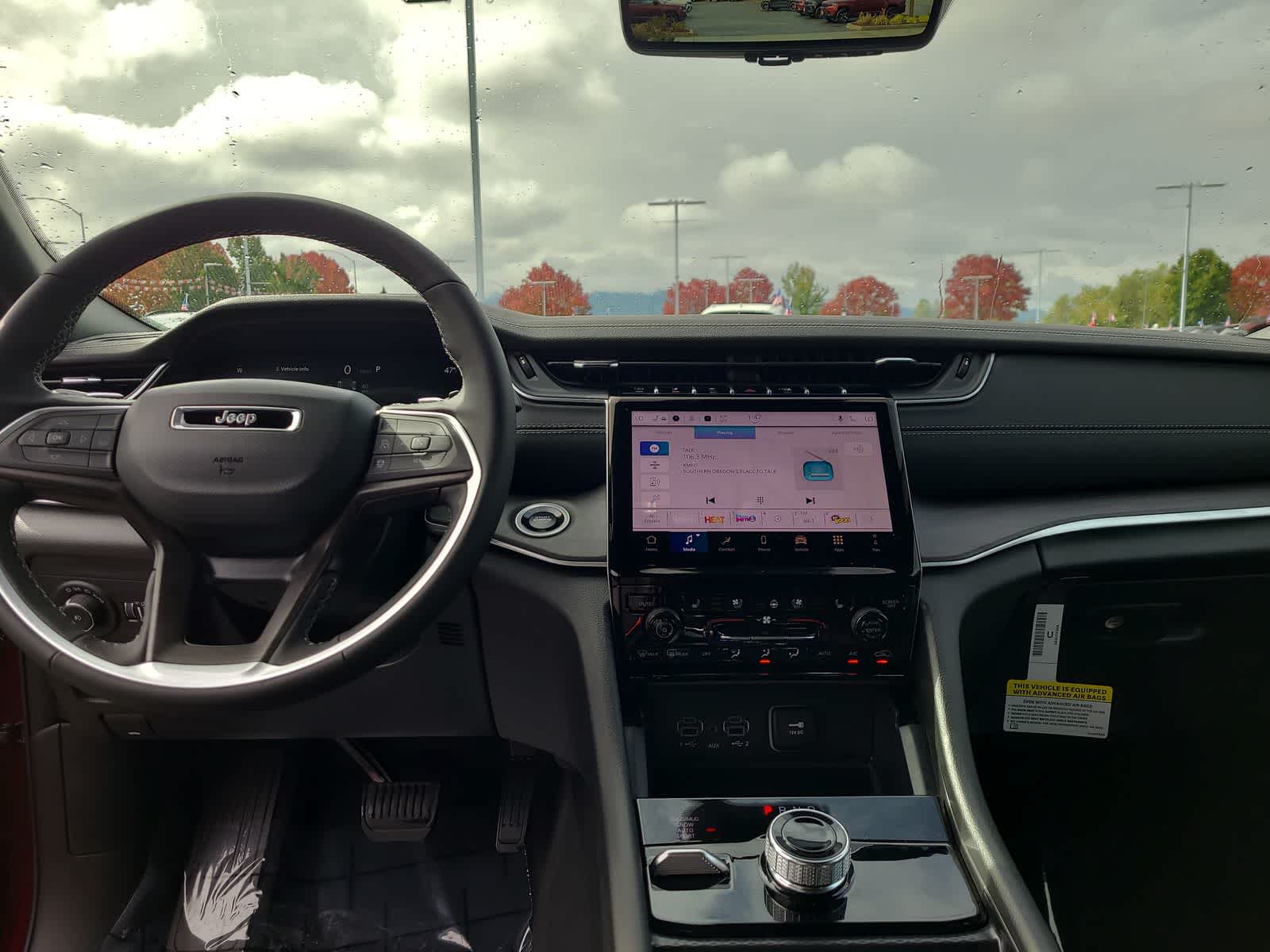 Thumbnail: 2025 Jeep Grand Cherokee - 18