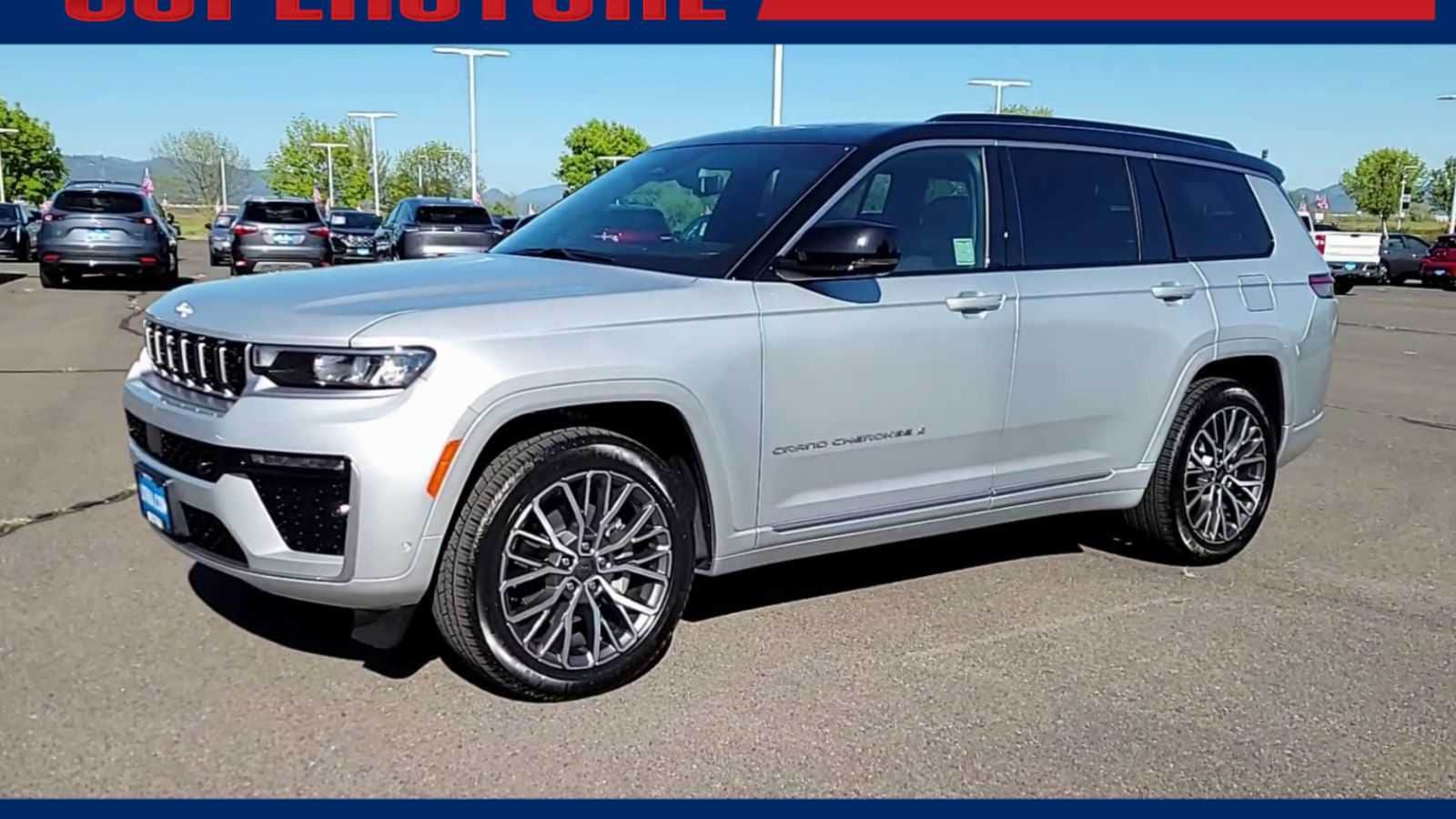 Thumbnail: 2026 Jeep Grand Cherokee - 4