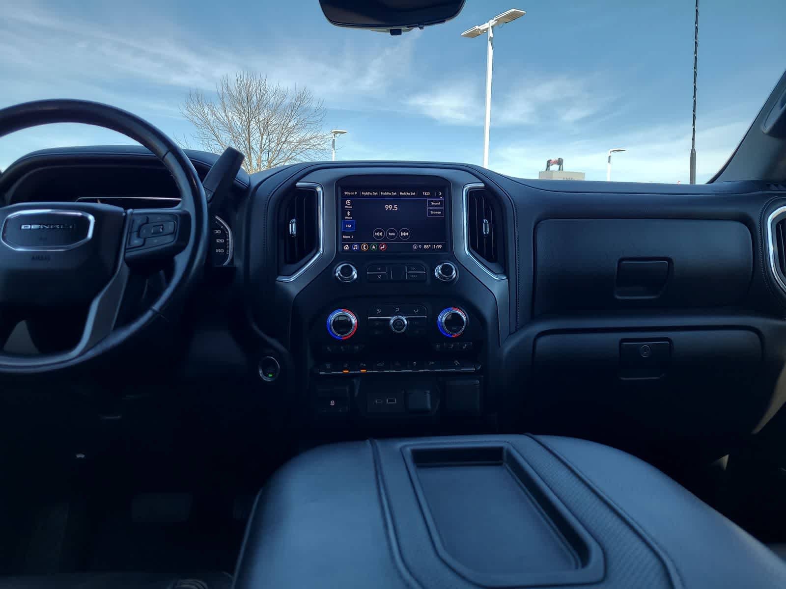 Thumbnail: 2022 GMC Sierra 3500 - 18