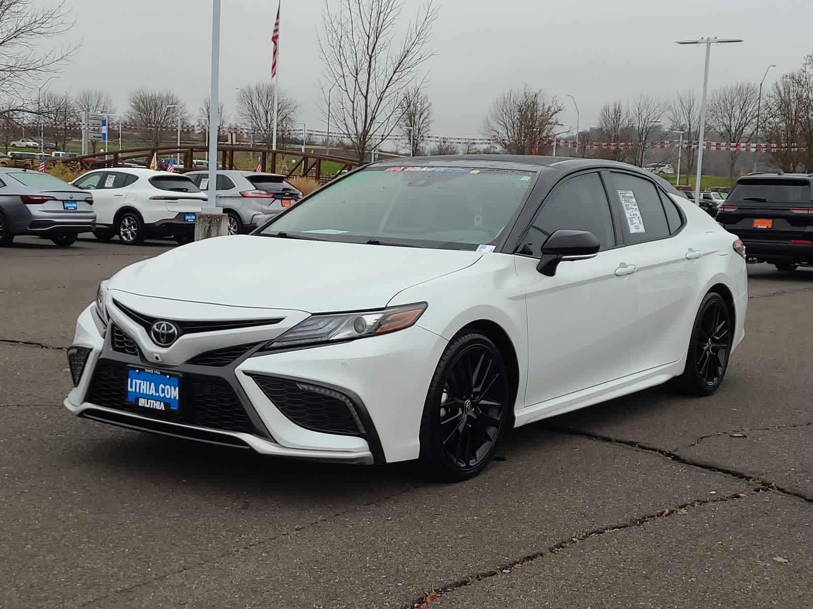 2023 Toyota Camry XSE's photo