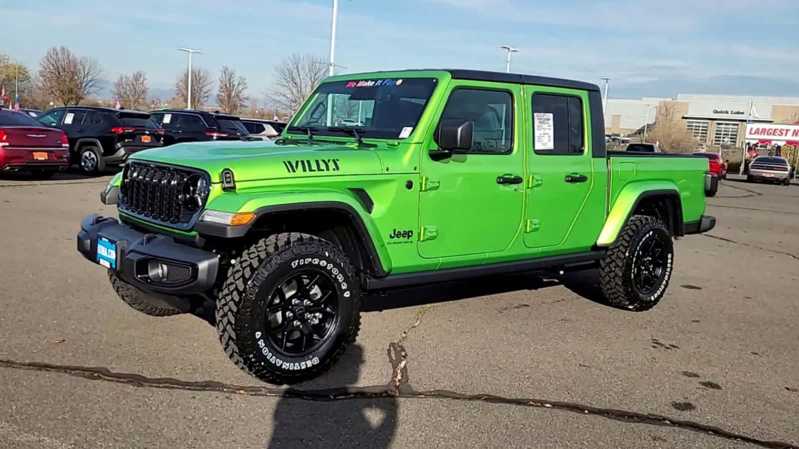 Thumbnail: 2026 Jeep Gladiator - 4