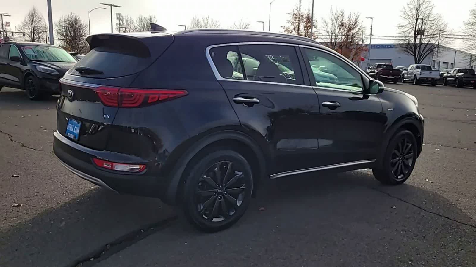 Thumbnail: 2019 Kia Sportage - 8