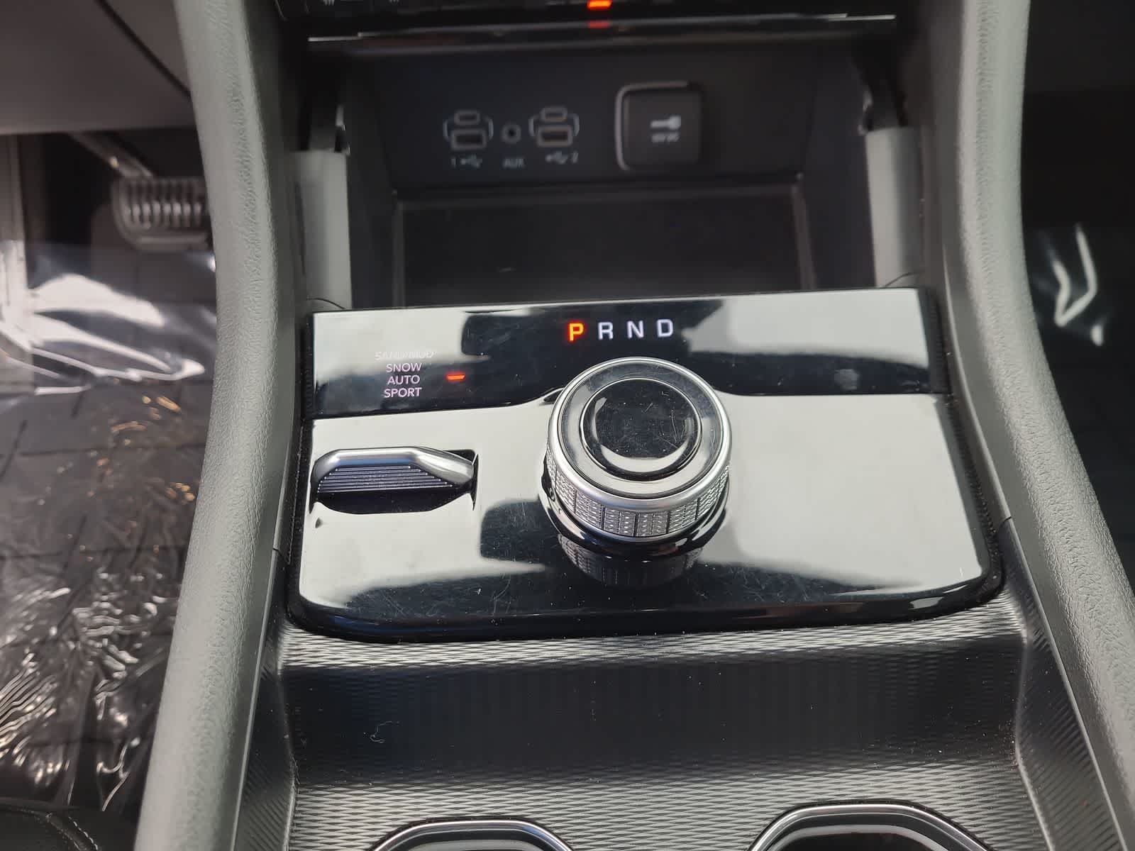 Thumbnail: 2024 Jeep Grand Cherokee L - 25