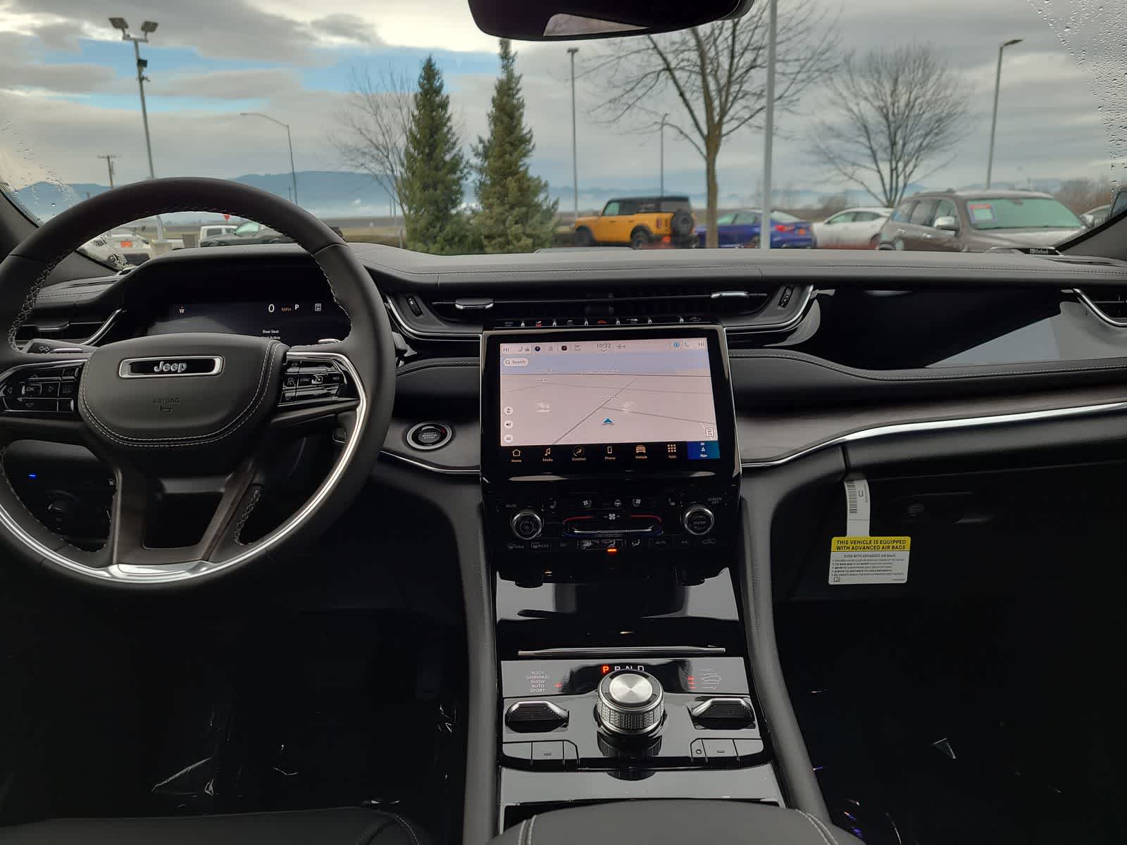 Thumbnail: 2024 Jeep Grand Cherokee - 18