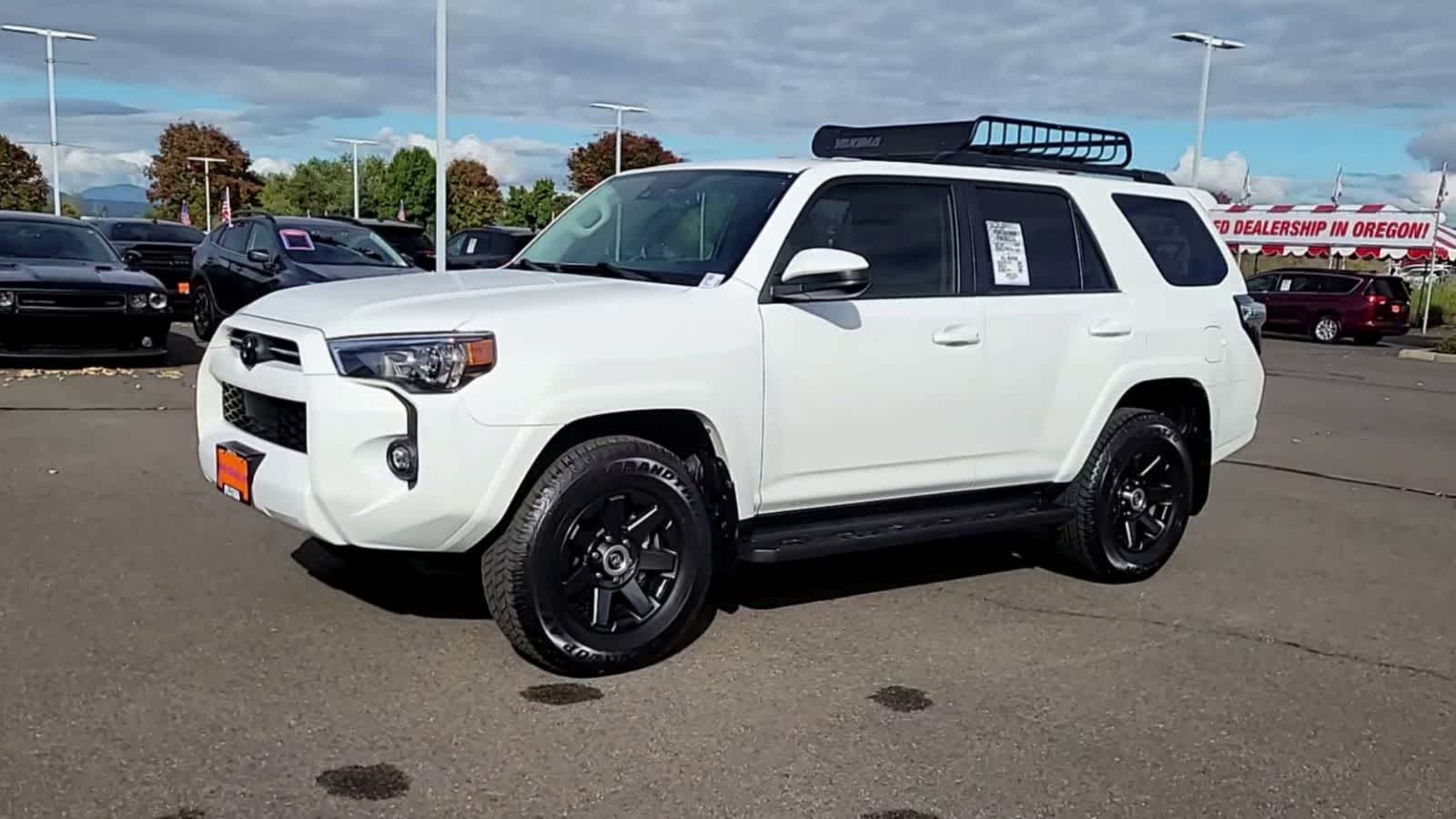 2022 Toyota 4Runner Trail Special Edition photo 2