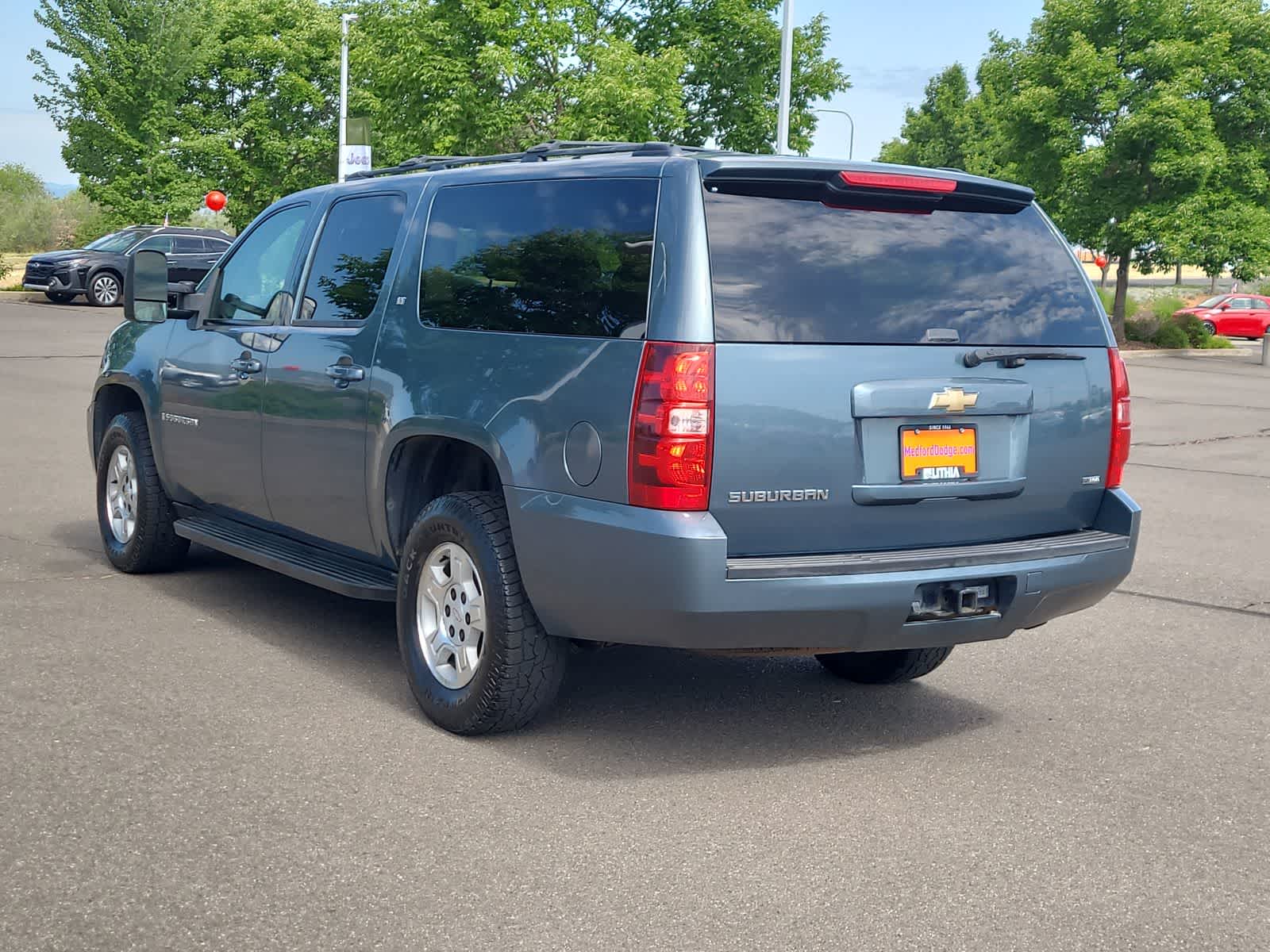Thumbnail: 2009 Chevrolet Suburban - 12