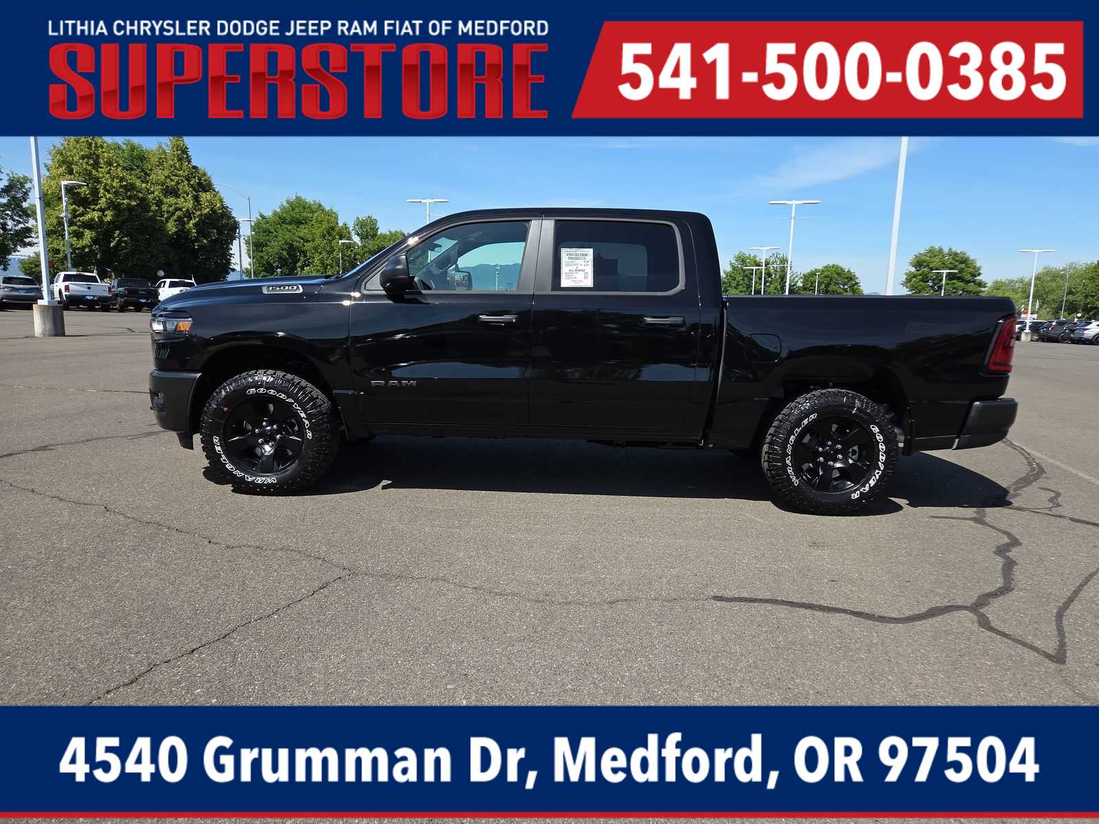 Thumbnail: 2026 RAM 1500 - 11