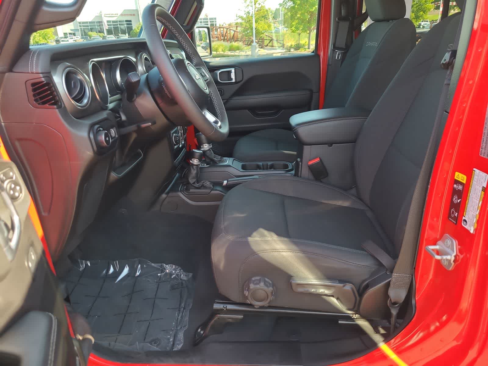 Thumbnail: 2023 Jeep Wrangler - 19