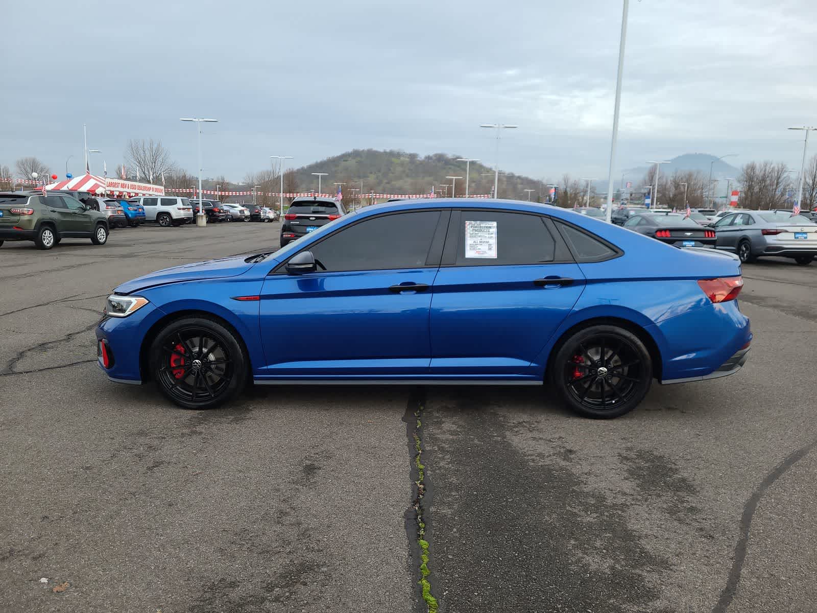 Thumbnail: 2024 Volkswagen Jetta - 11