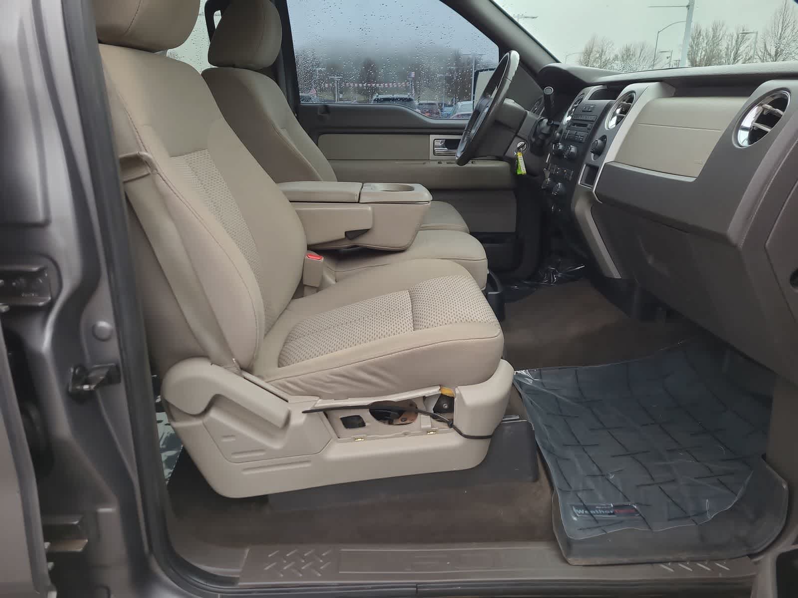 Thumbnail: 2010 Ford F-150 - 22