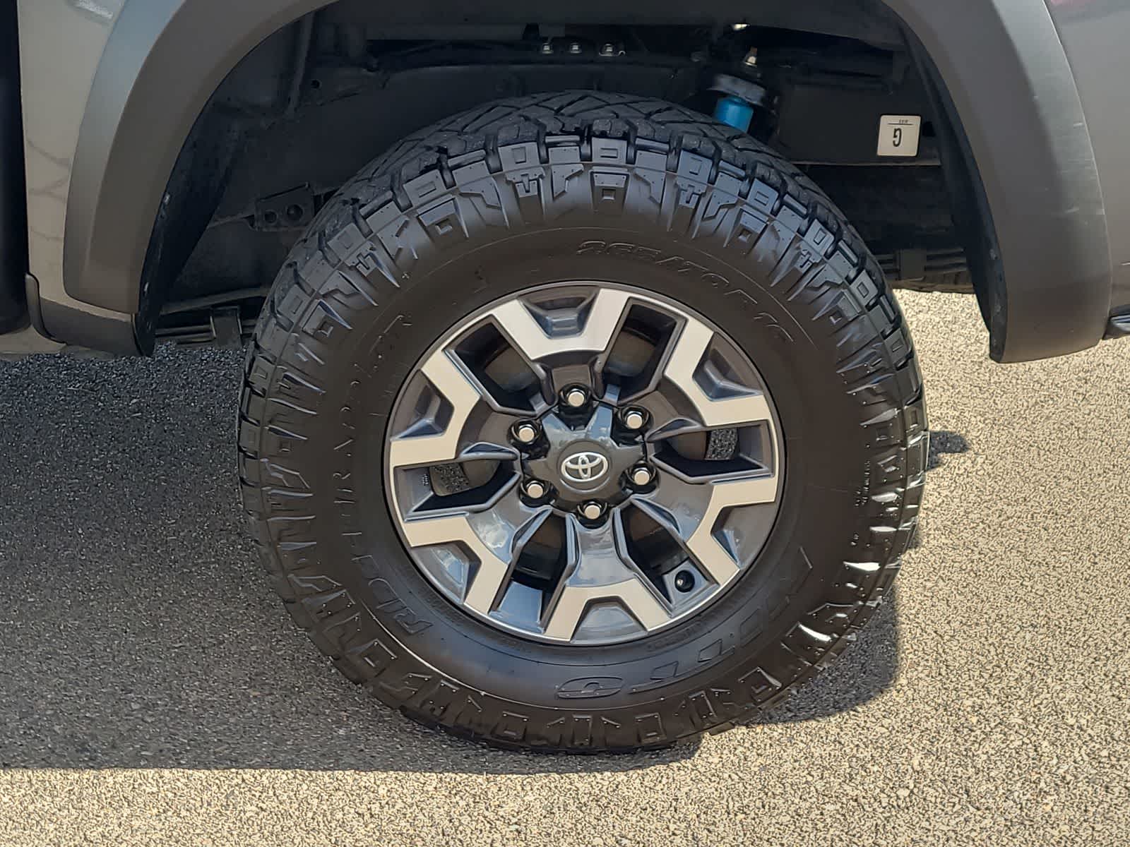 Thumbnail: 2023 Toyota Tacoma - 16