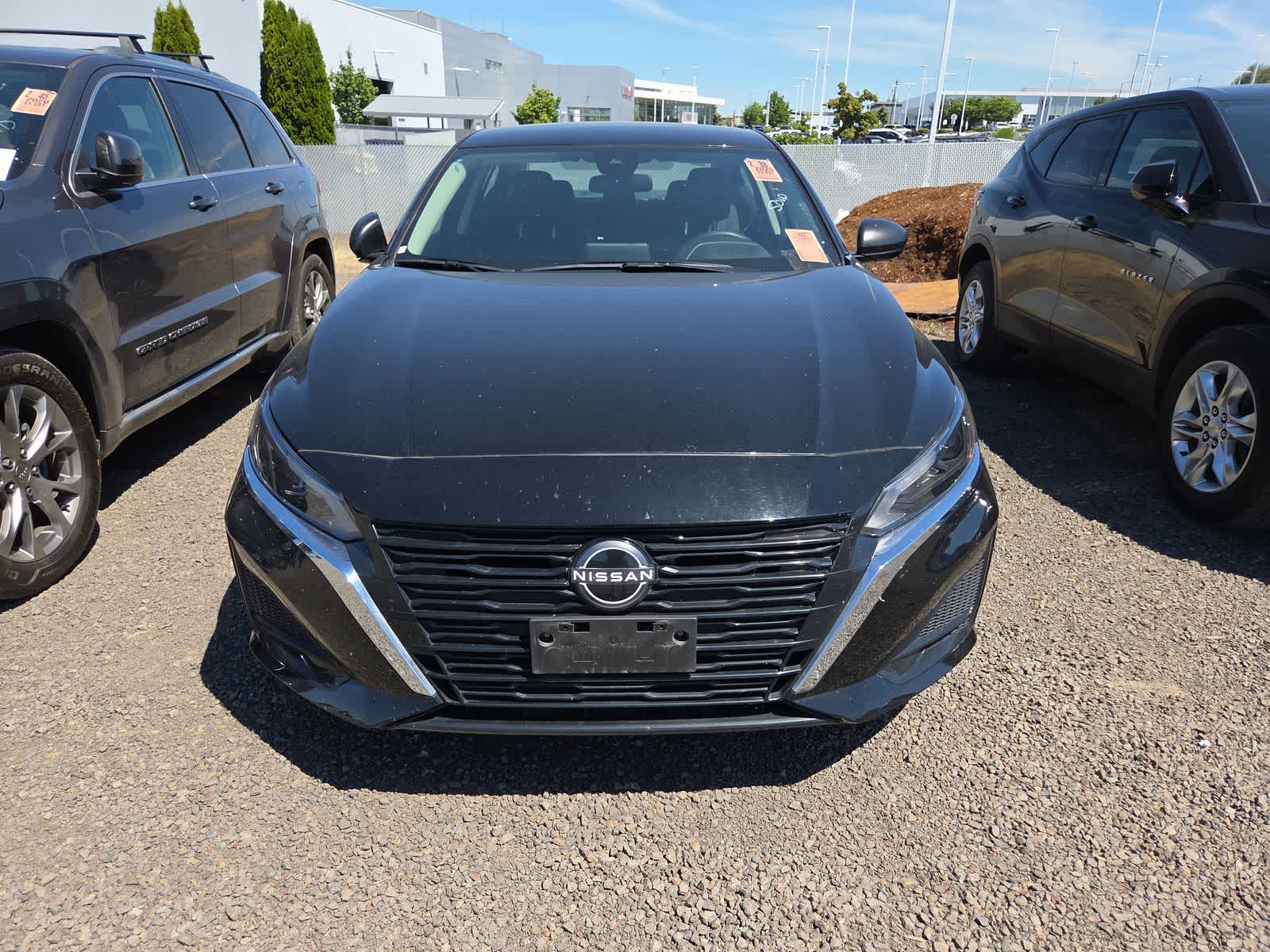 Thumbnail: 2025 Nissan Altima - 5