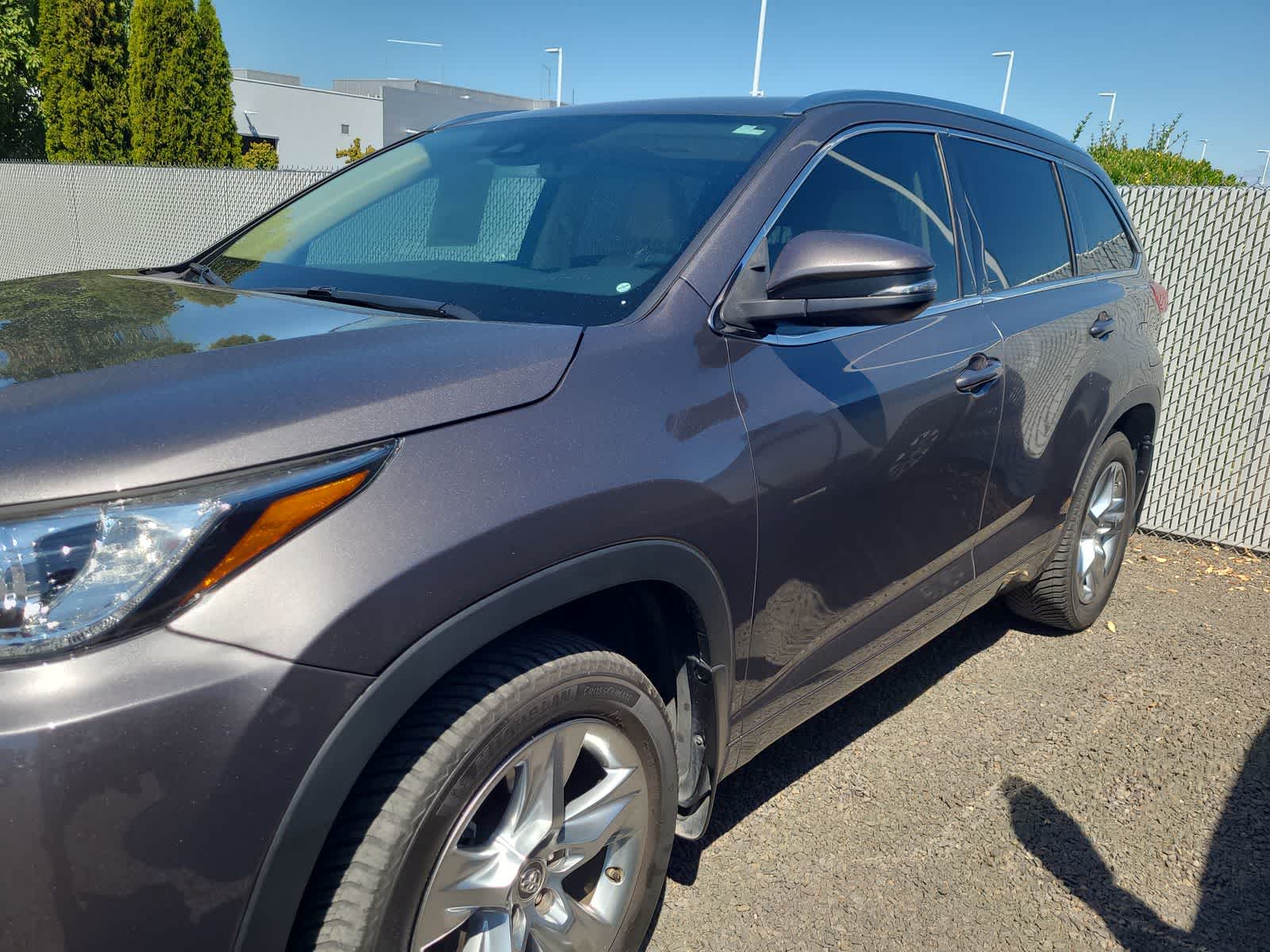 Thumbnail: 2017 Toyota Highlander - 2