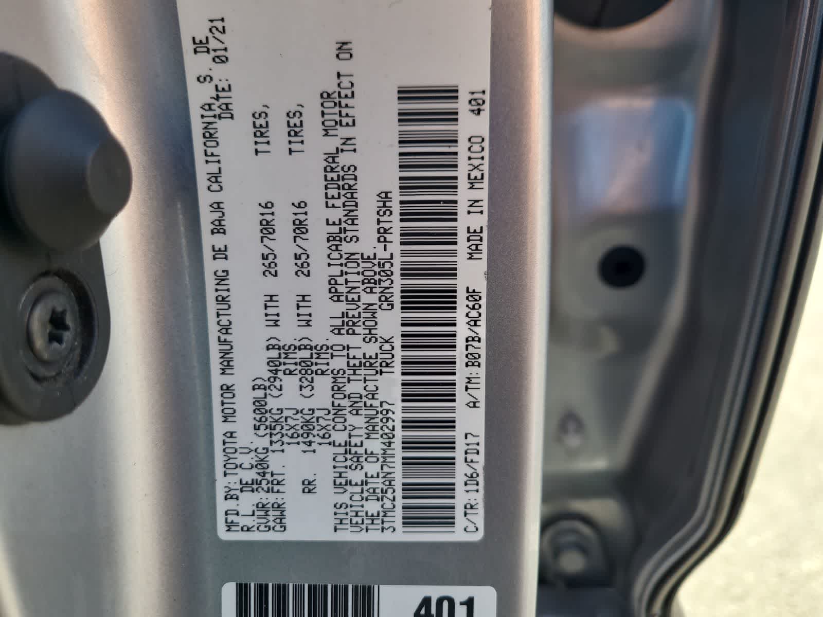 Thumbnail: 2021 Toyota Tacoma - 29