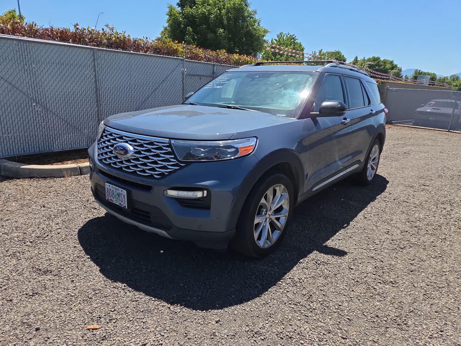 2021 Ford Explorer Platinum 4WD's photo