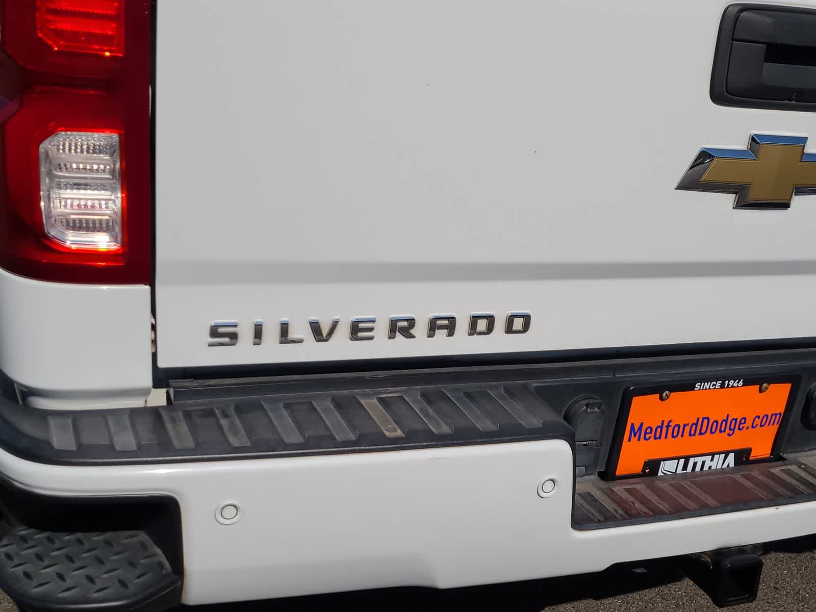 Thumbnail: 2016 Chevrolet Silverado 1500 - 15