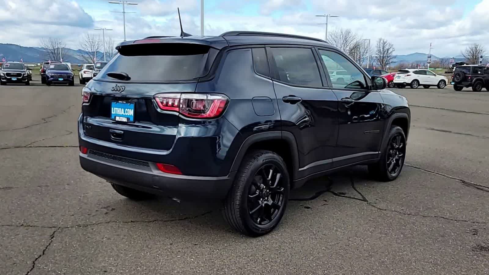 Thumbnail: 2026 Jeep Compass - 8